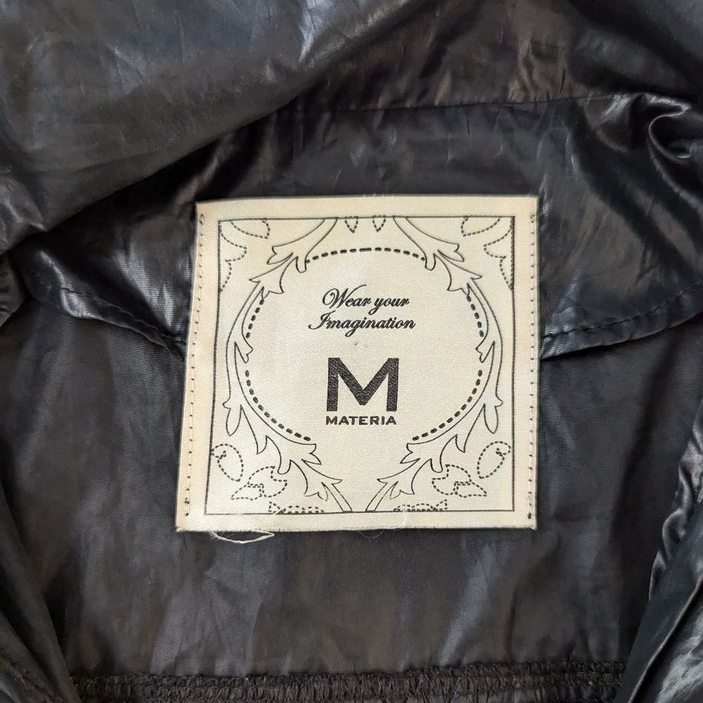Materia Black Lightweight Jacket -Small - Picture 4 of 12